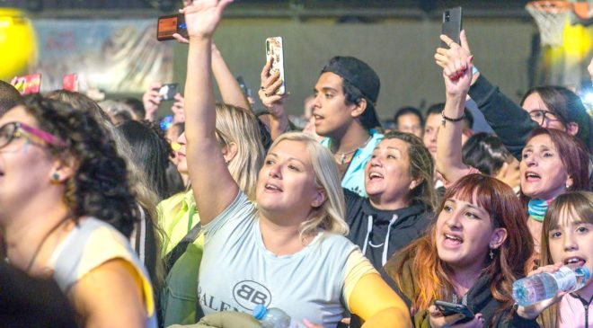 La Konga cerró los festejos de Carnaval en Río Grande