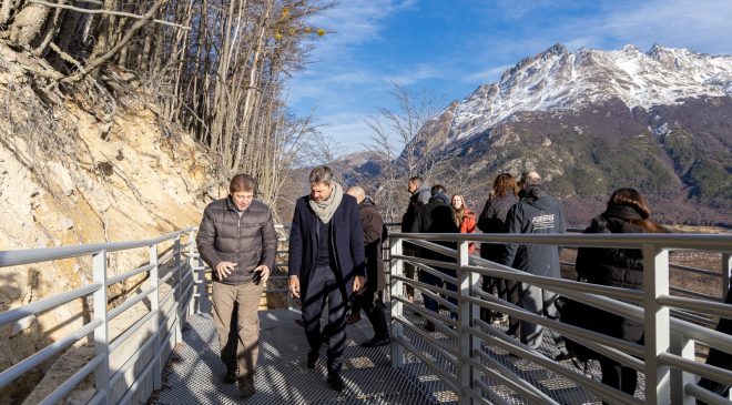  Se inauguró el nuevo mirador del Valle Carbajal