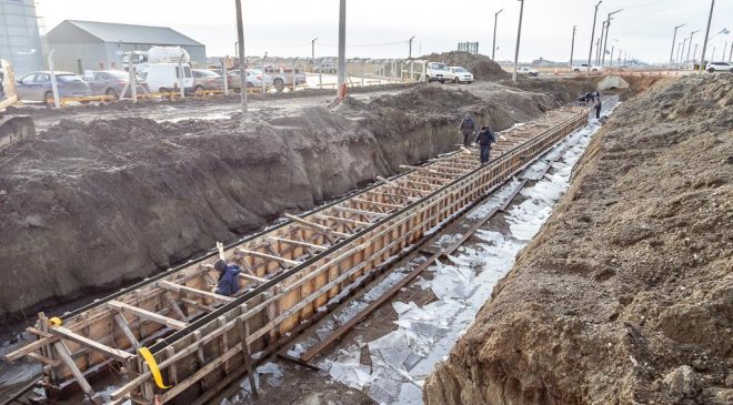 El Municipio comenzó a entubar el canal Islas Malvinas