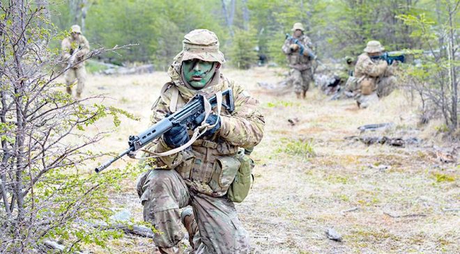 Por primera vez las Fuerzas Armadas realizaron actividades de adiestramiento conjunto en Tolhuin