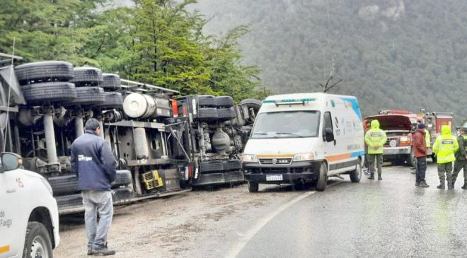 Camionero herido fue rescatado con tijeras mecánicas