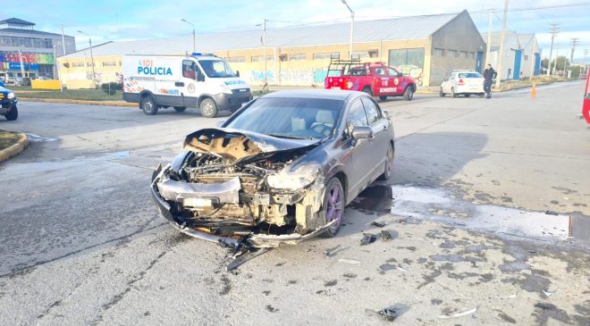 Tres menores y una mujer fueron trasladados al HRRG con lesiones