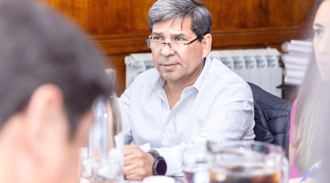Pino acusó al Gobierno provincial de “sacarse la responsabilidad de gestionar”