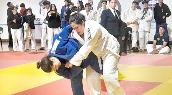 Con más de 100 participantes se disputó la Copa Fin del Mundo de judo