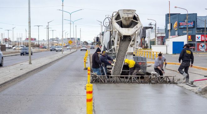 Avanzan las obras de hormigonado de calles en Río Grande