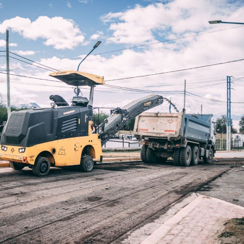 Realizaron trabajos de fresado en un tramo de la calle Yaganes