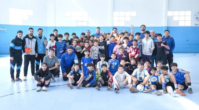 Matías Luciux encabezó un campus de futsal para más de 500 riograndenses