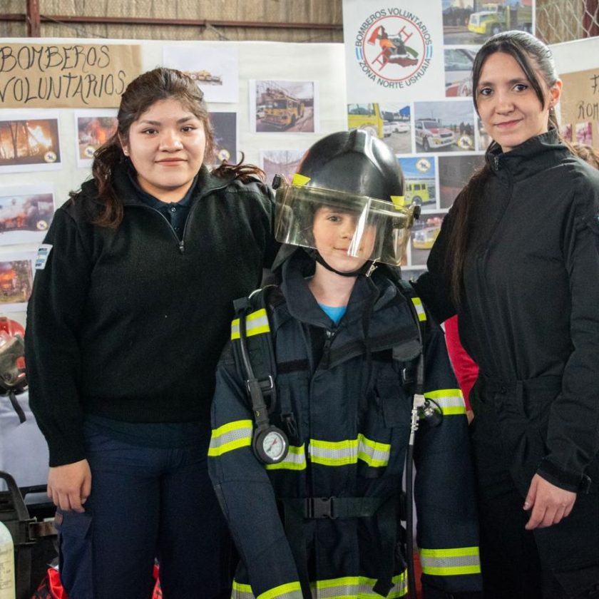 Exitosa muestra fotográfica en honor a familias fundadoras