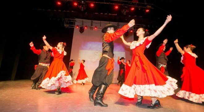 Gran convocatoria en el 1° Festival Folclórico y Patriótico “Navegando Malvinas”