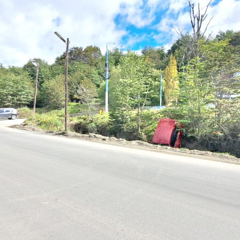 Despiste de auto con un bebé a bordo pudo ser una tragedia