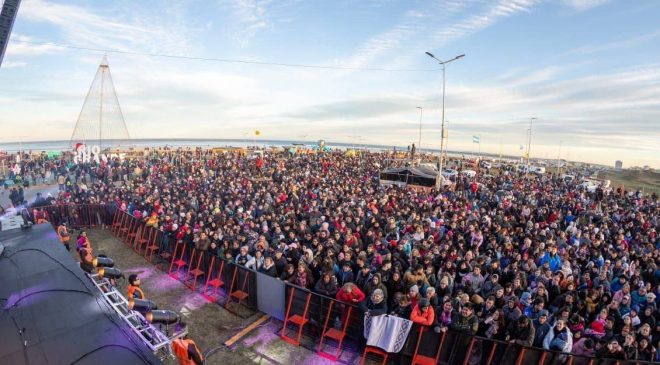 El sábado 7 de diciembre se realizará el tradicional encendido del Arbolito de Navidad en Río Grande.