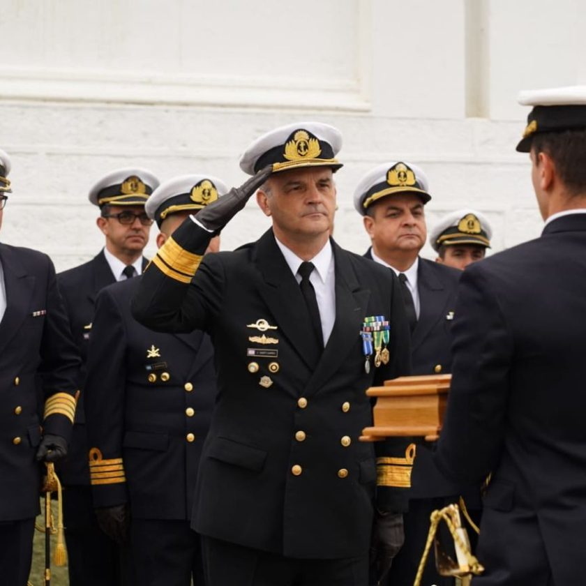 El Área Naval Austral conmemoró su aniversario y designó nuevo comandante