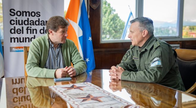 Gustavo Melella recibió al nuevo jefe de Gendarmería en Tierra del Fuego