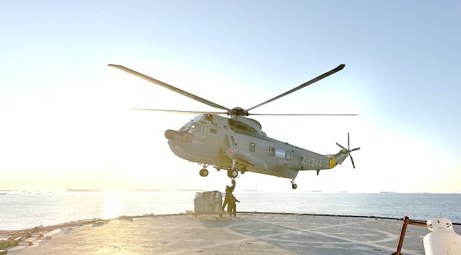 El rompehielos Irízar operó en la base más austral del país